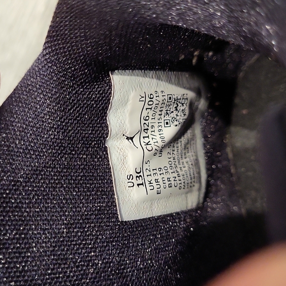 Jordan B'loyal boys basketball shoes size 13C - Picture 6 of 7